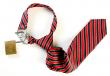 A nyakkendő nem dekoráció, hanem a függőség tulajdonsága. Miért van szükség erre a nyakkendőre?